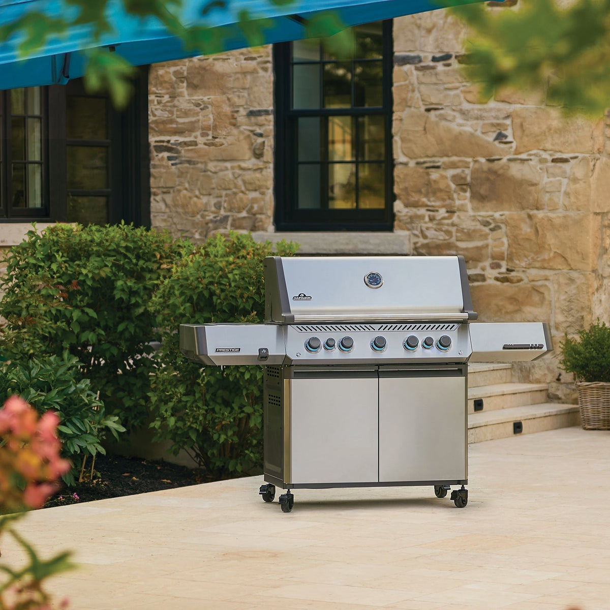 Napoleon Prestige 665 RSIB w/ Infrared Side and Rear Burner (Stainless Steel) 7-Burner